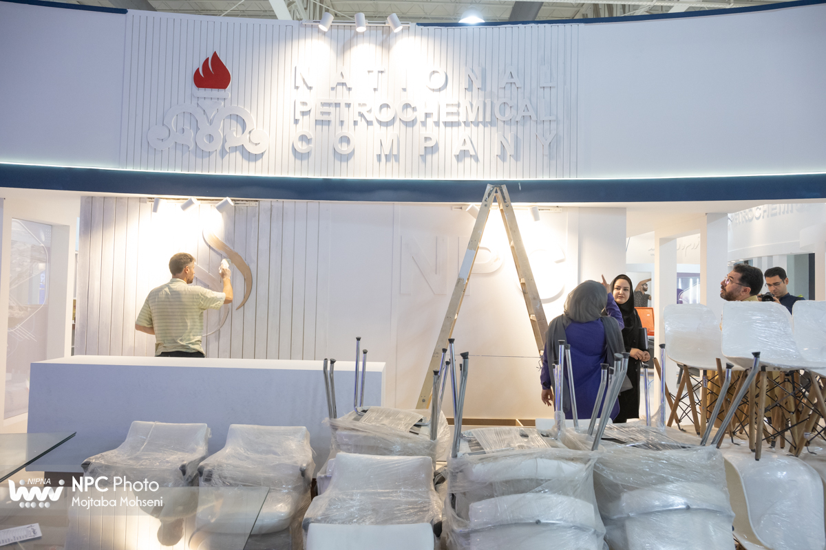 آماده‌سازی هفدهمین نمایشگاه بین‌المللی ایران‌پلاست 8
