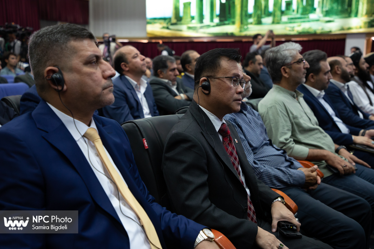 آیین رسمی گشایش هفدهمین نمایشگاه بین‌المللی ایران‌پلاست (2) 32