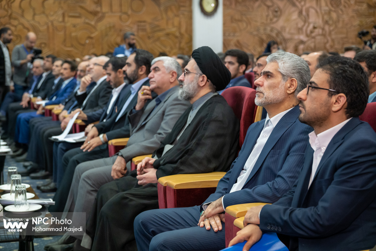 آیین رسمی گشایش هفدهمین نمایشگاه بین‌المللی ایران‌پلاست (3) 22