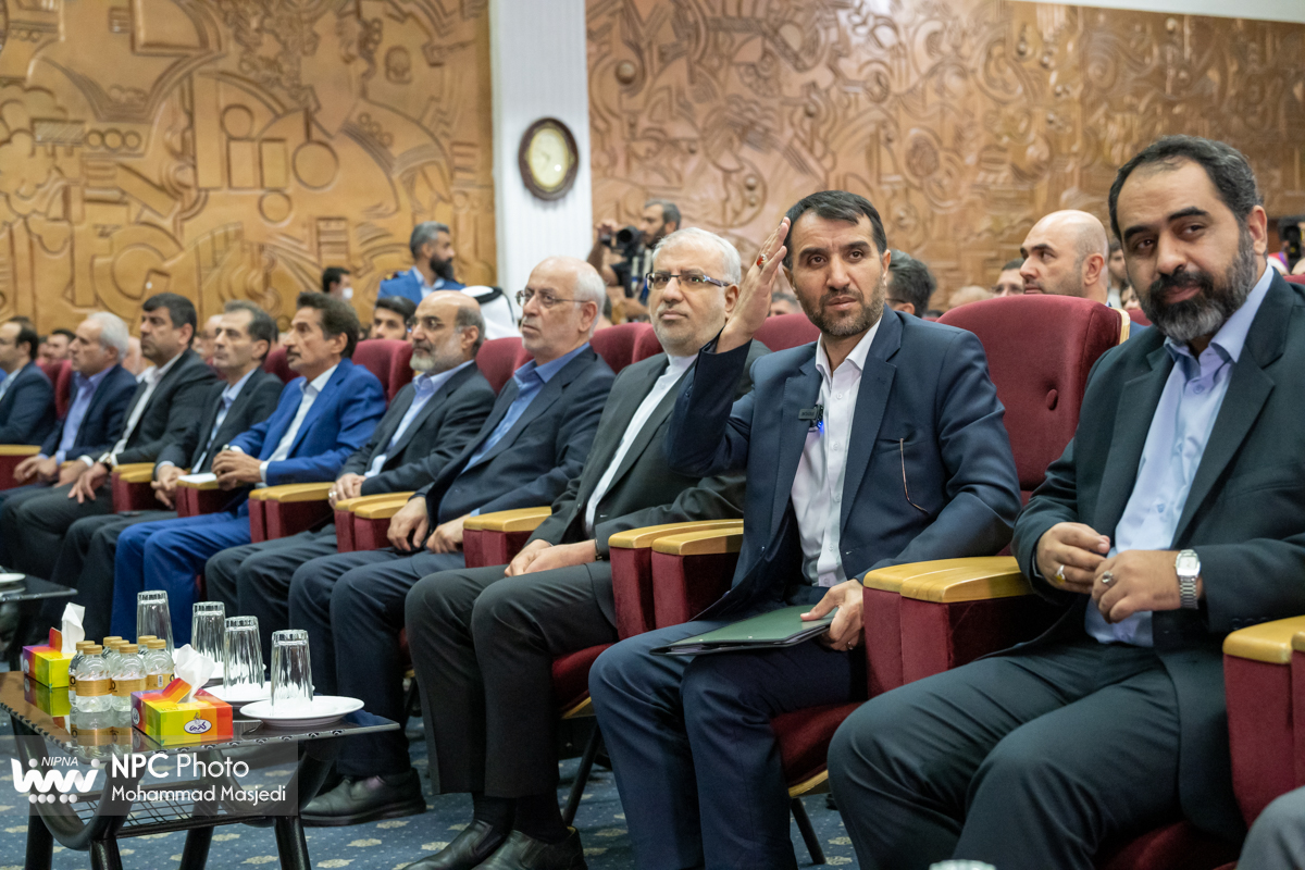 آیین رسمی گشایش هفدهمین نمایشگاه بین‌المللی ایران‌پلاست (3) 24