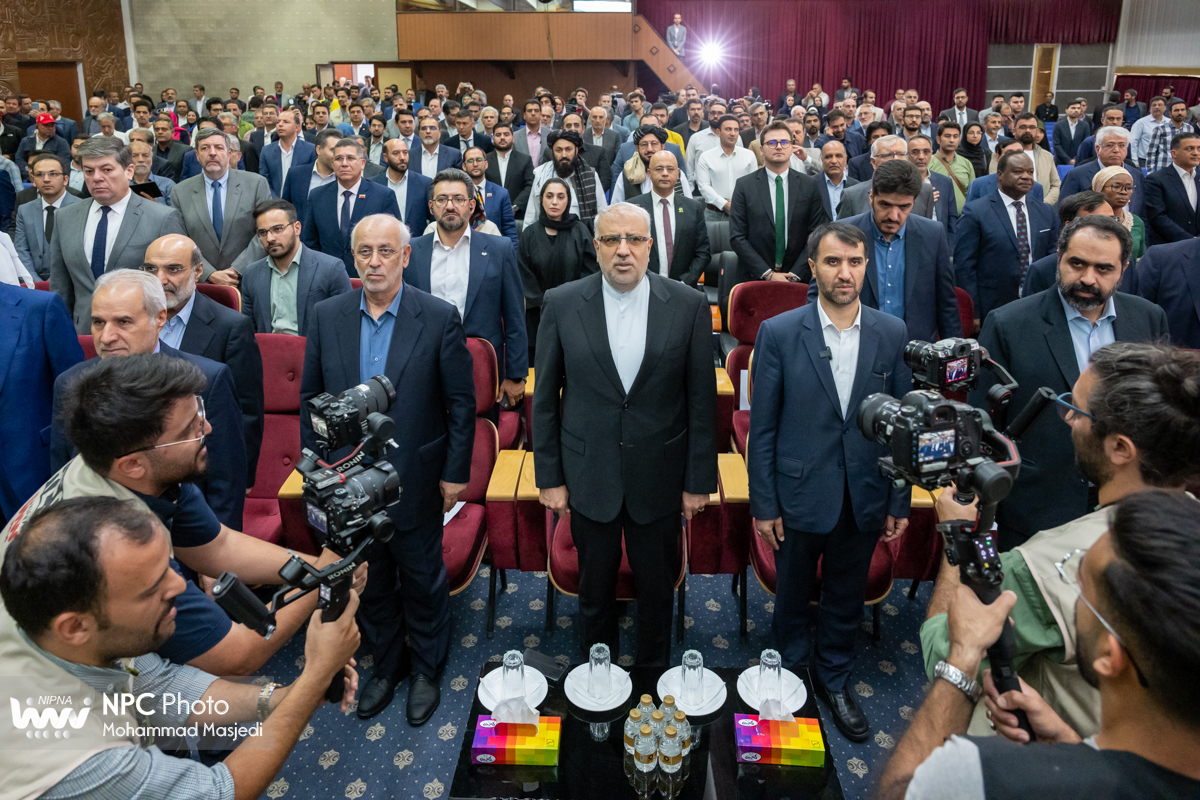 آیین رسمی گشایش هفدهمین نمایشگاه بین‌المللی ایران‌پلاست (3) 28