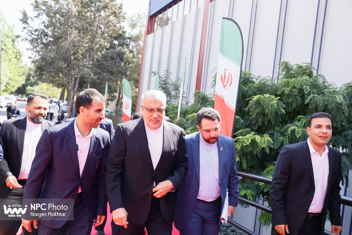 آیین رسمی گشایش هفدهمین نمایشگاه بین‌المللی ایران‌پلاست (4) 24