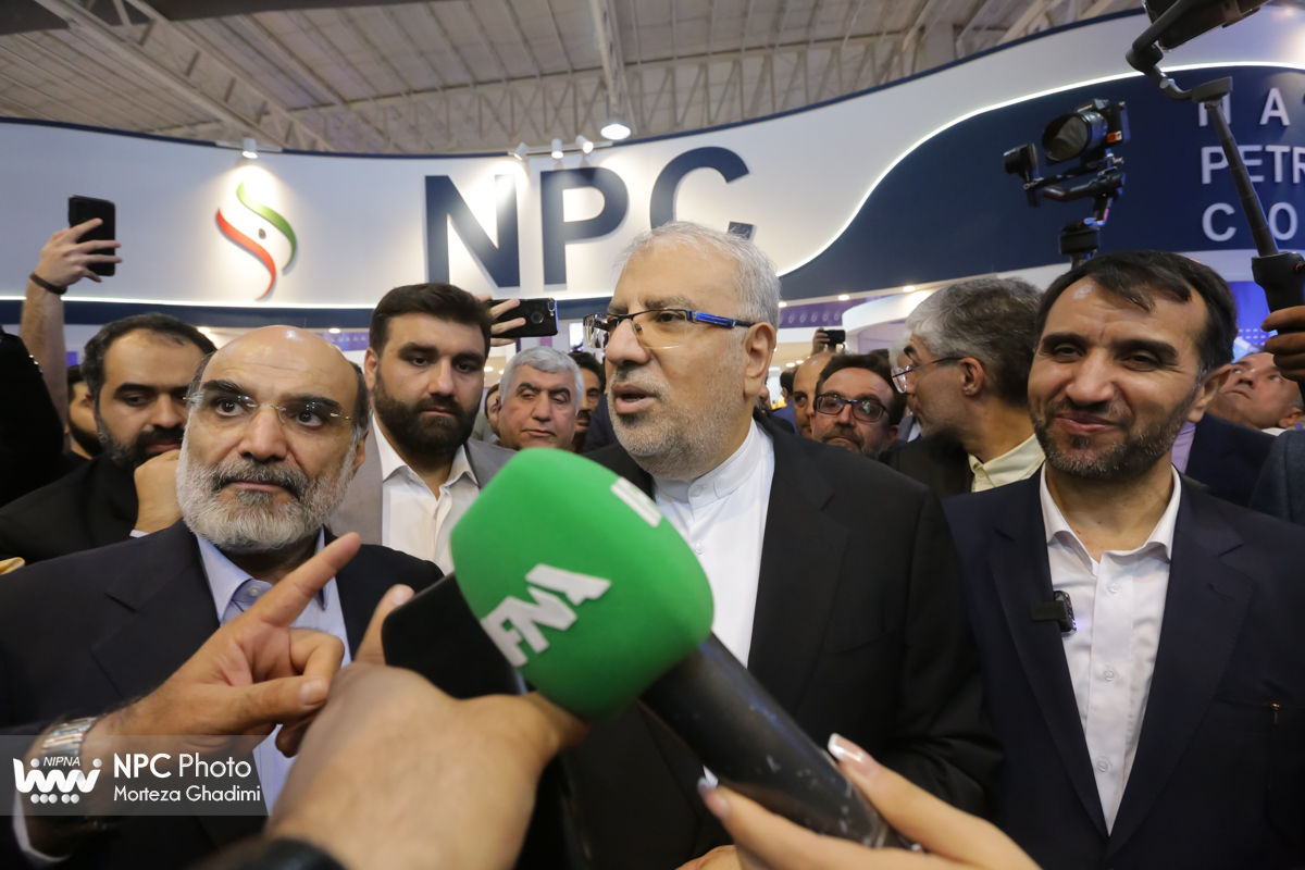 آغاز به‌کار رسمی هفدهمین نمایشگاه بین‌المللی ایران‌پلاست (3) 8