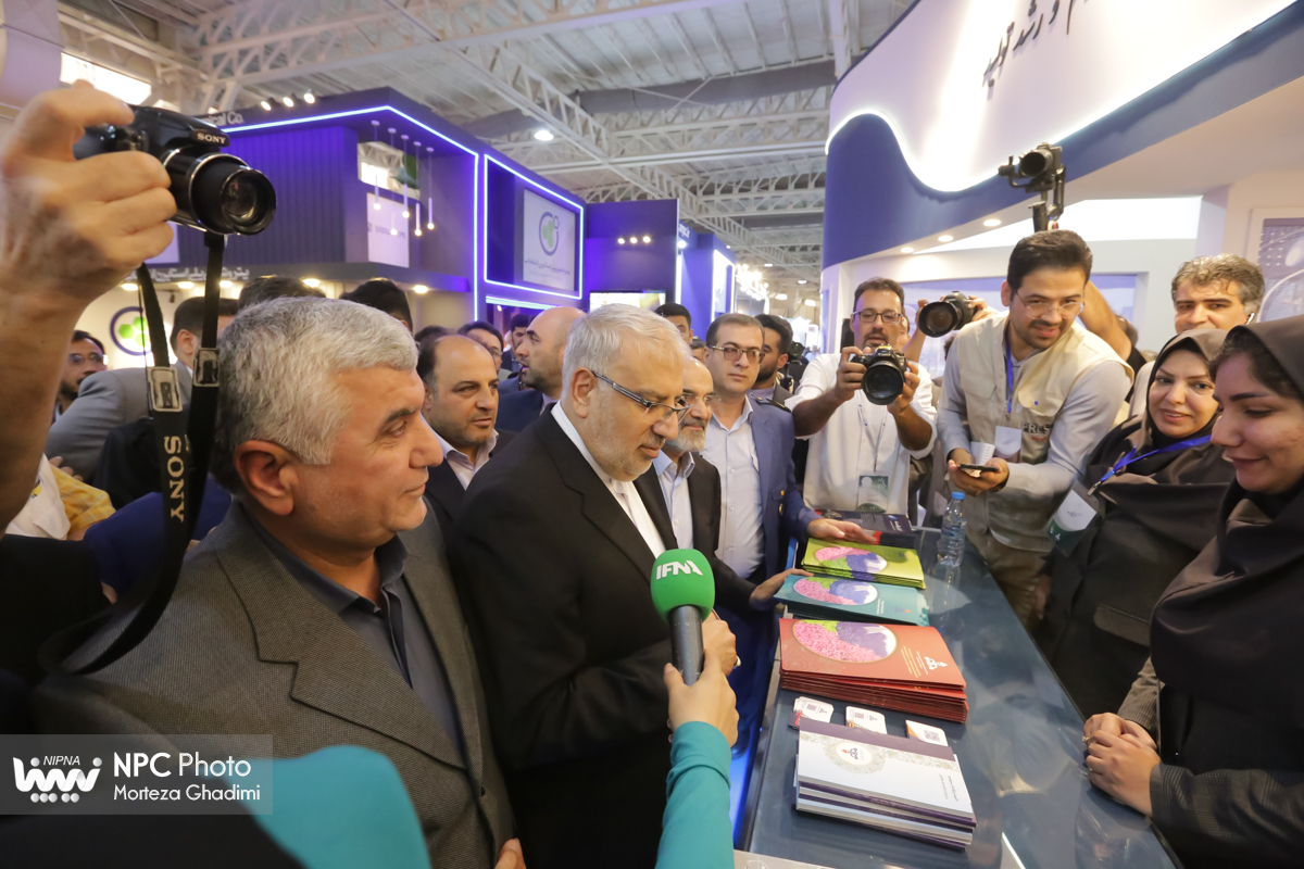 آغاز به‌کار رسمی هفدهمین نمایشگاه بین‌المللی ایران‌پلاست (3) 9