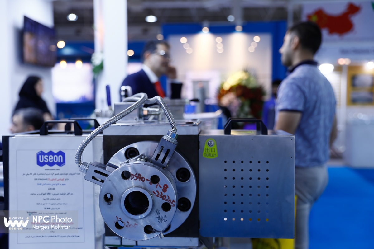 حاشیه های اولین روز از هفدهمین نمایشگاه بین‌المللی ایران‌پلاست (1) 18