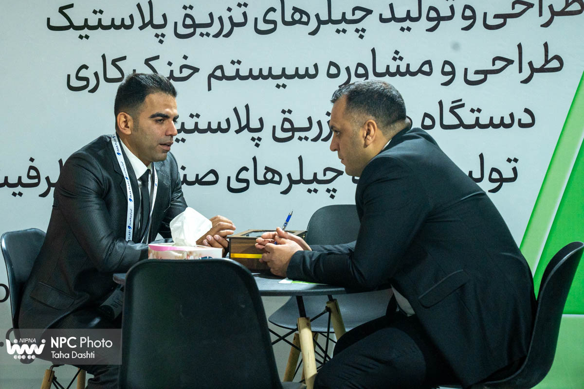 سالن 10 در اولین روز از هفدهمین نمایشگاه بین المللی ایران پلاست 9