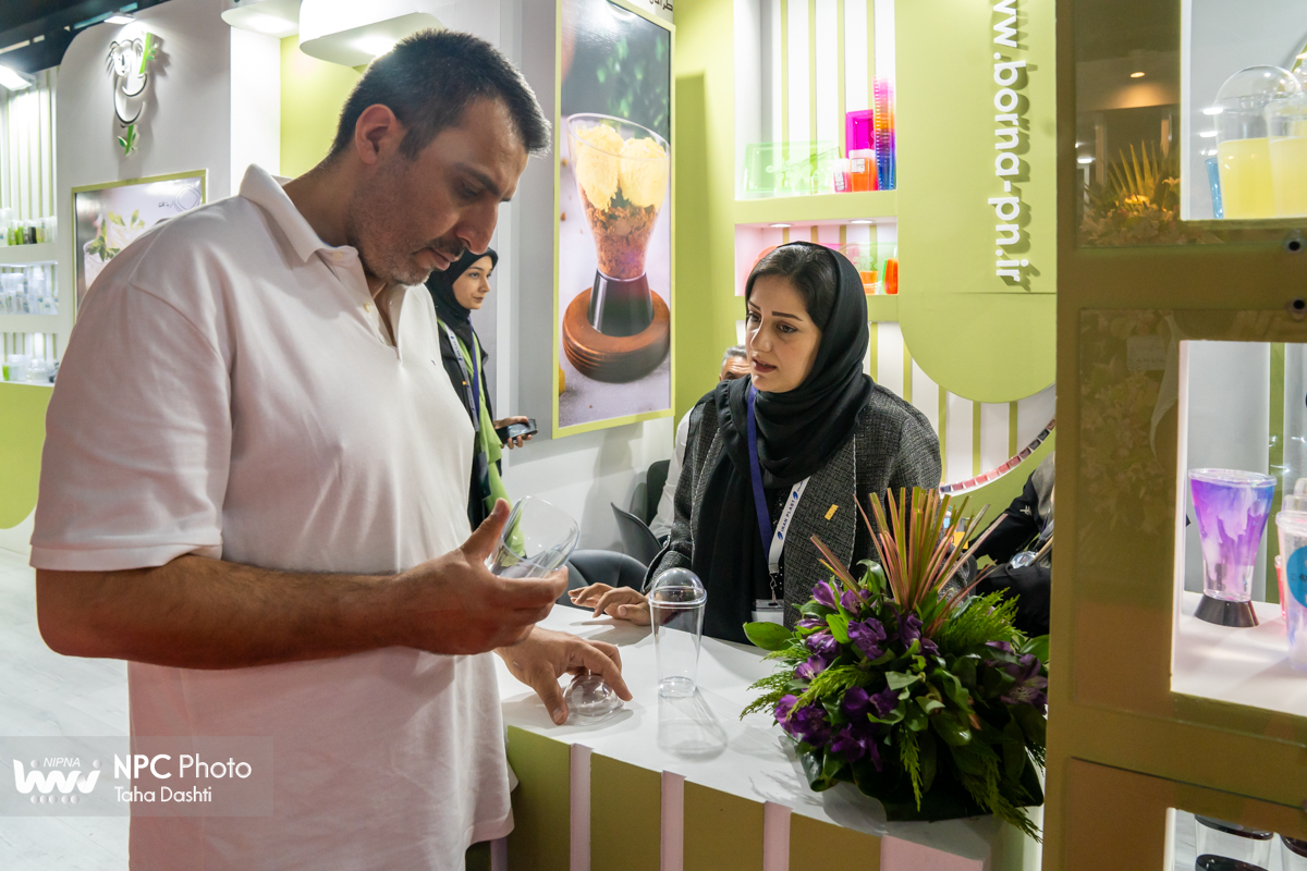 سالن 31B در اولین روز از هفدهمین نمایشگاه بین المللی ایران پلاست 12