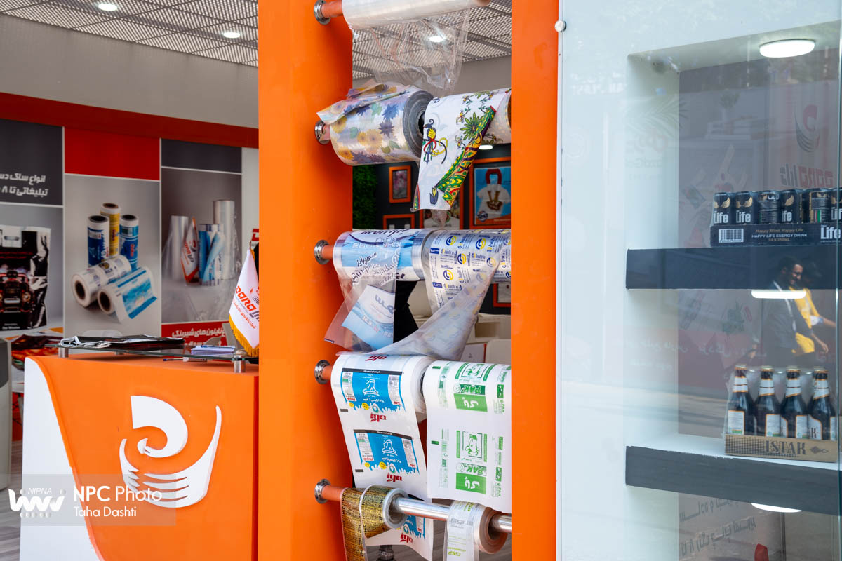 حاشیه های اولین روز از هفدهمین نمایشگاه بین‌المللی ایران‌پلاست (3) 4