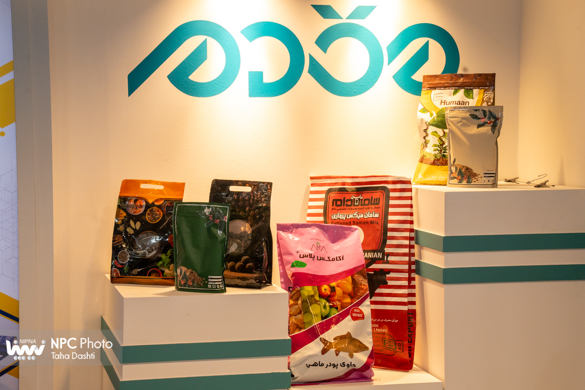 سالن خلیج فارس در اولین روز از هفدهمین نمایشگاه بین المللی ایران پلاست 23