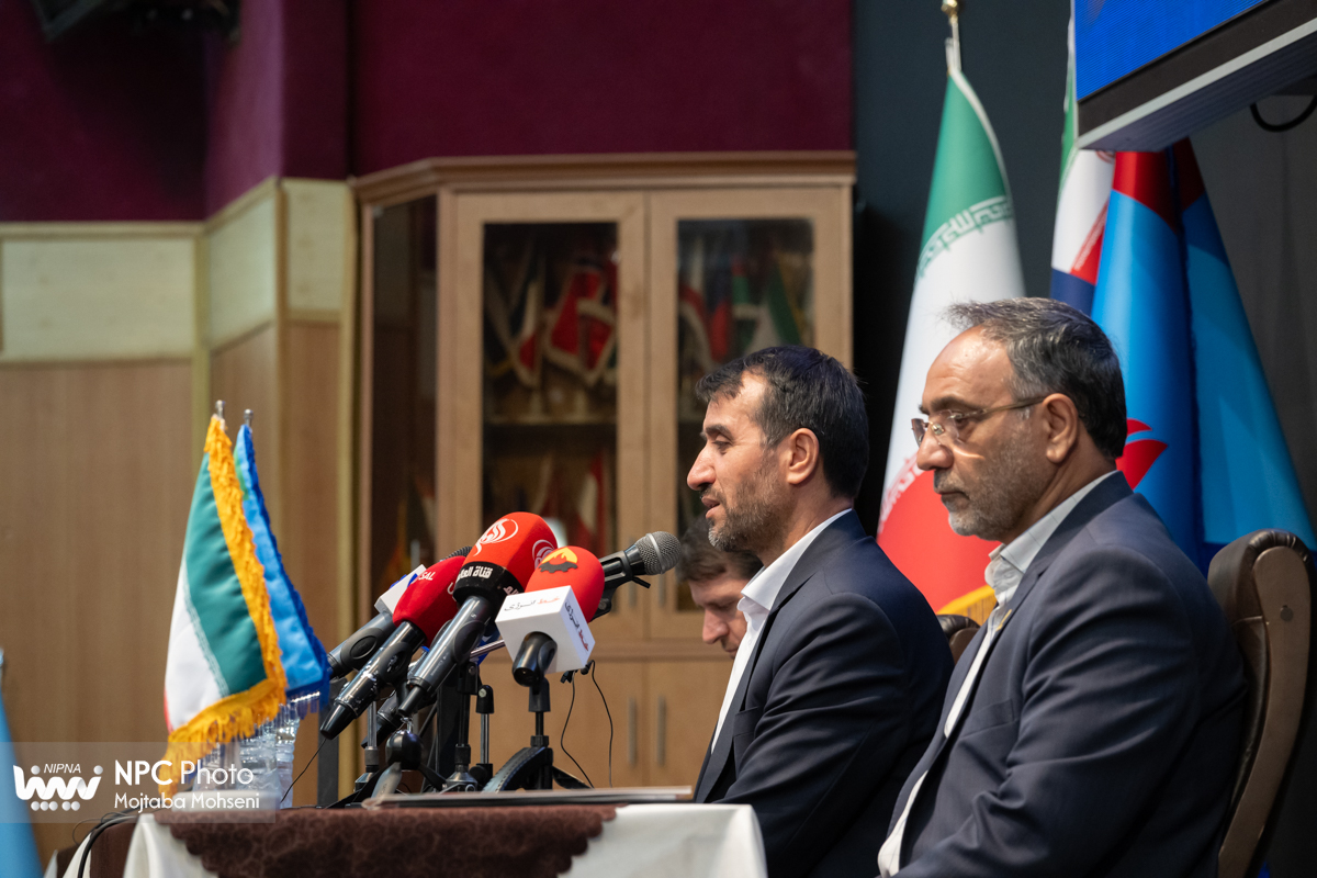 نشست خبری مدیرعامل شرکت ملی صنایع پتروشیمی در هفدهمین نمایشگاه ایران‌پلاست 7