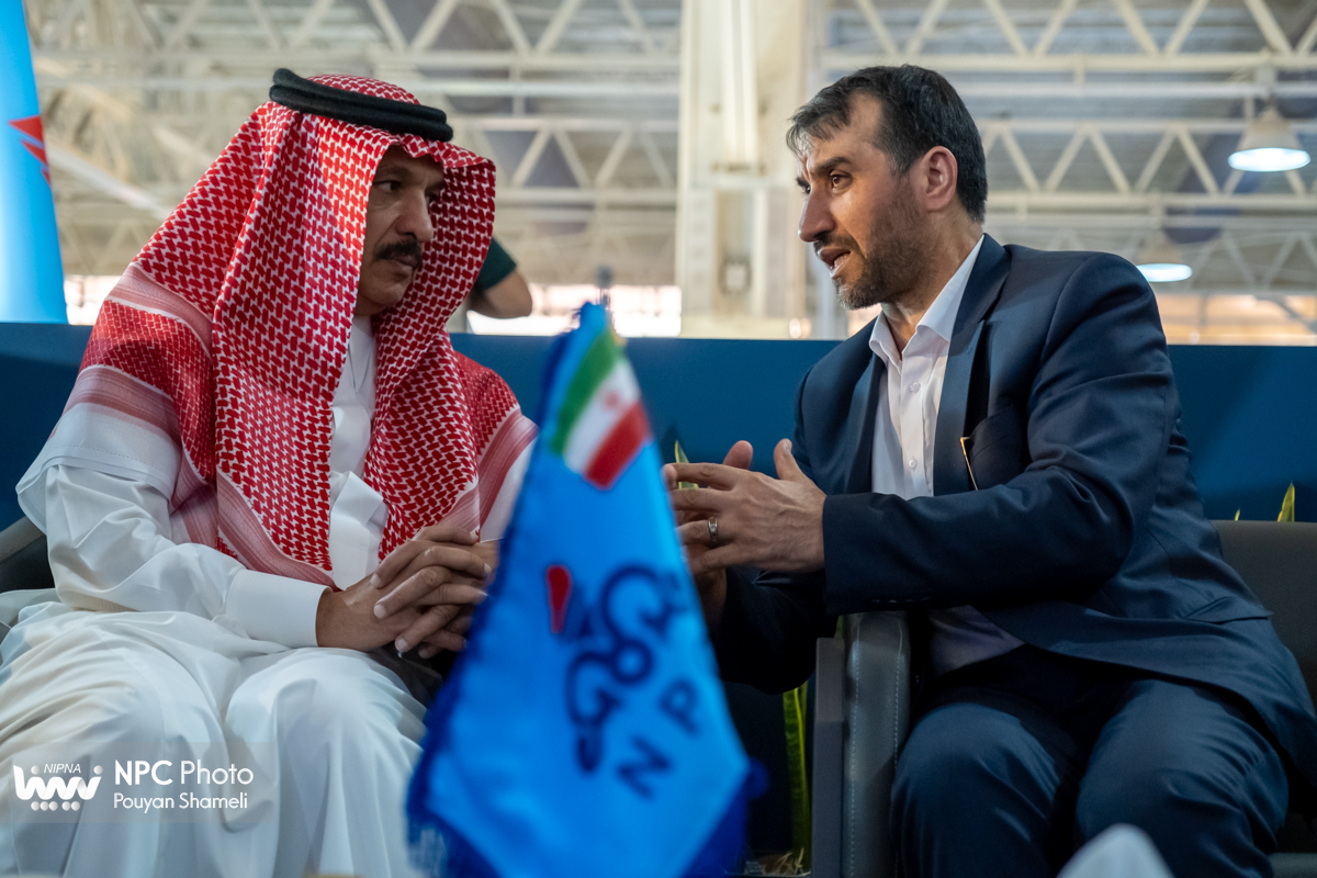 بازدید سفیر عربستان از نمایشگاه ایران پلاست 16