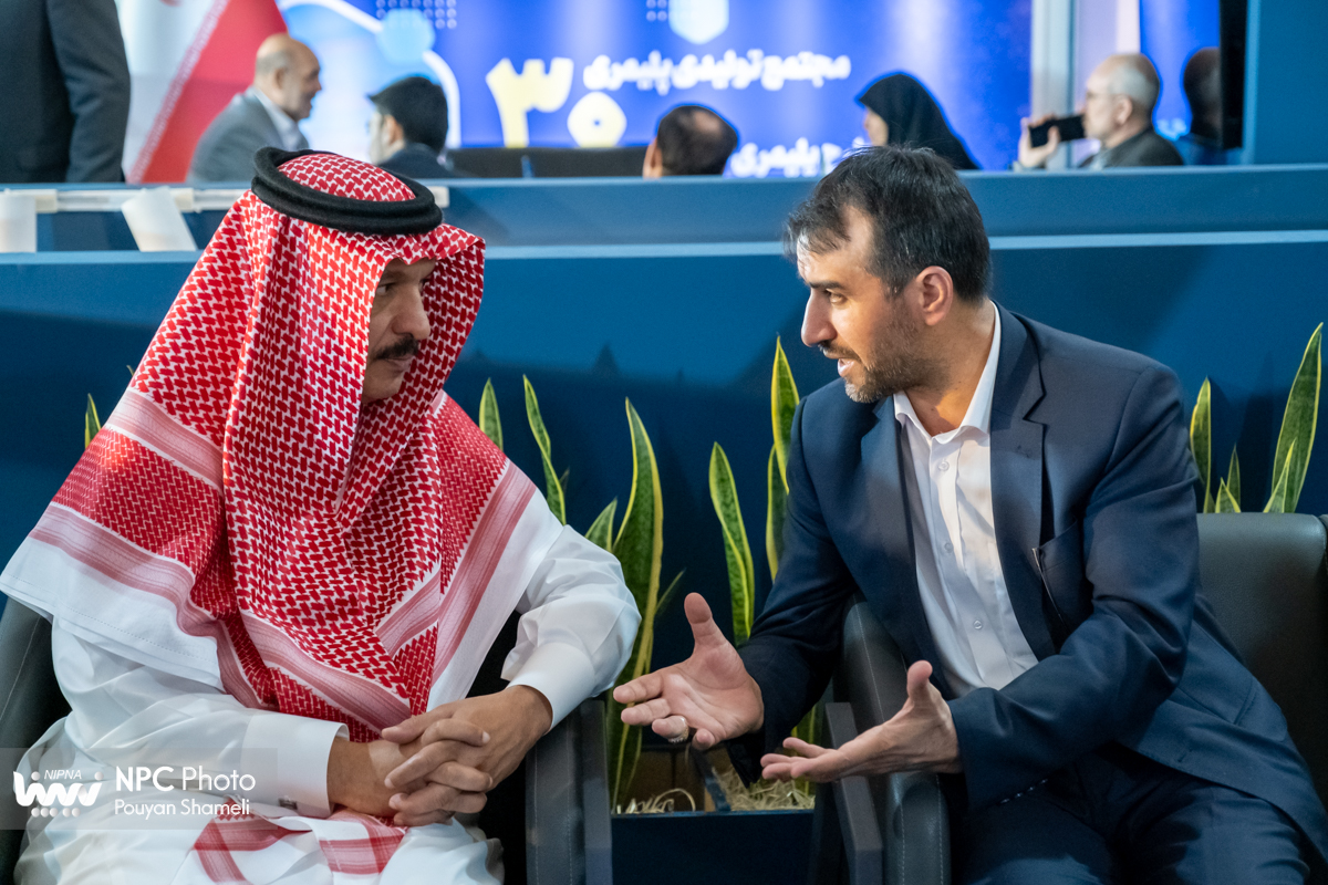 بازدید سفیر عربستان از نمایشگاه ایران پلاست 19