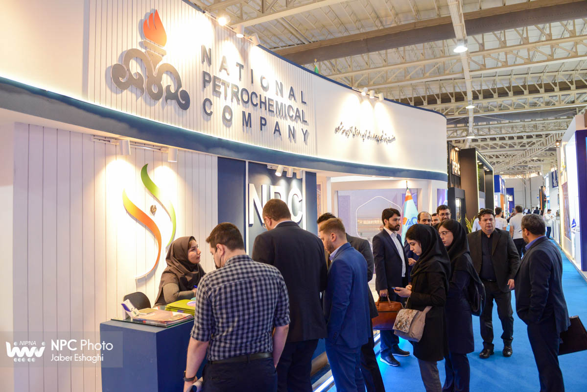 غرفه شرکت ملی صنایع پتروشیمی در دومین روز از هفدهمین نمایشگاه بین‌المللی ایران‌پلاست 24