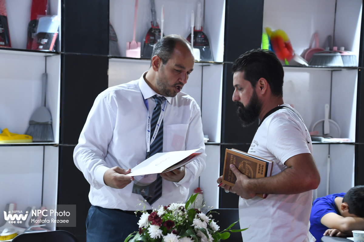 سالن 10 در دومین روز از هفدهمین نمایشگاه بین المللی ایران پلاست 1