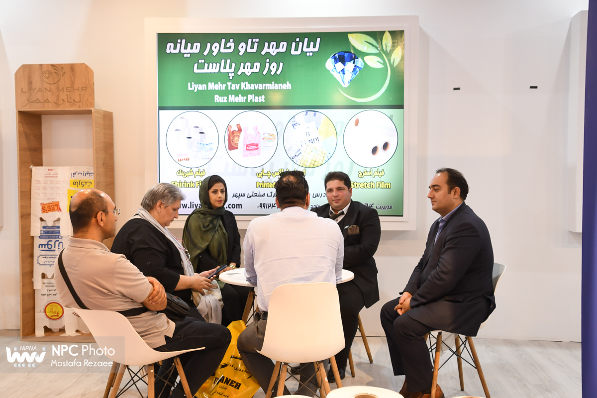 سالن 10 در دومین روز از هفدهمین نمایشگاه بین المللی ایران پلاست 8