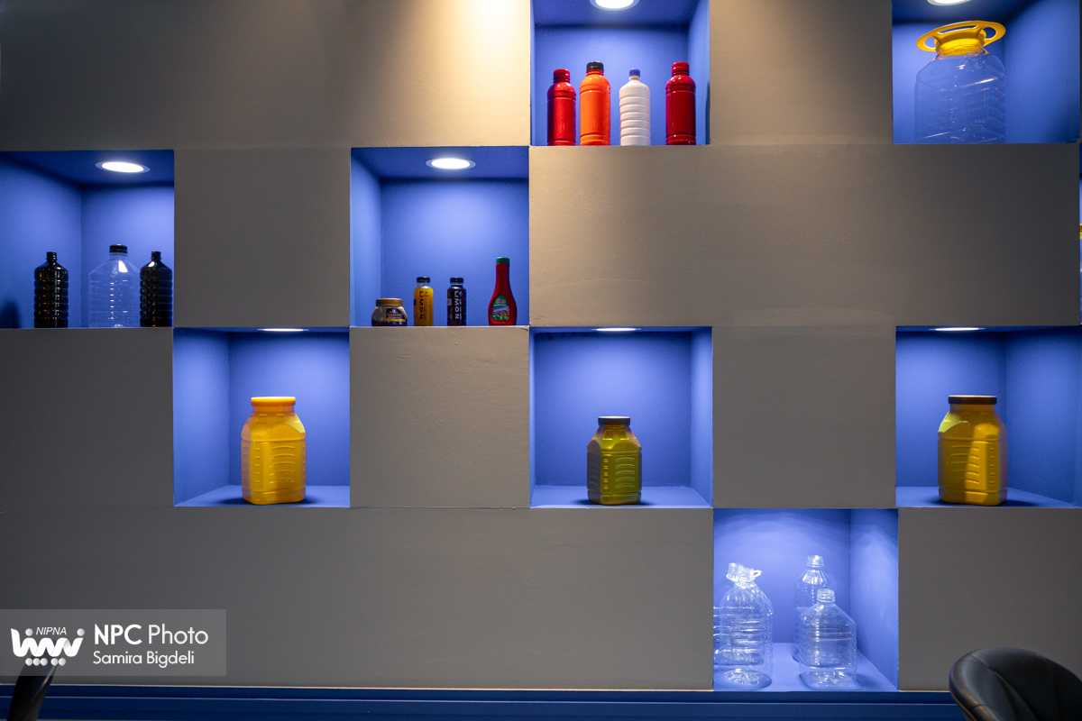 سالن 35 در دومین روز از هفدهمین نمایشگاه بین المللی ایران پلاست 2