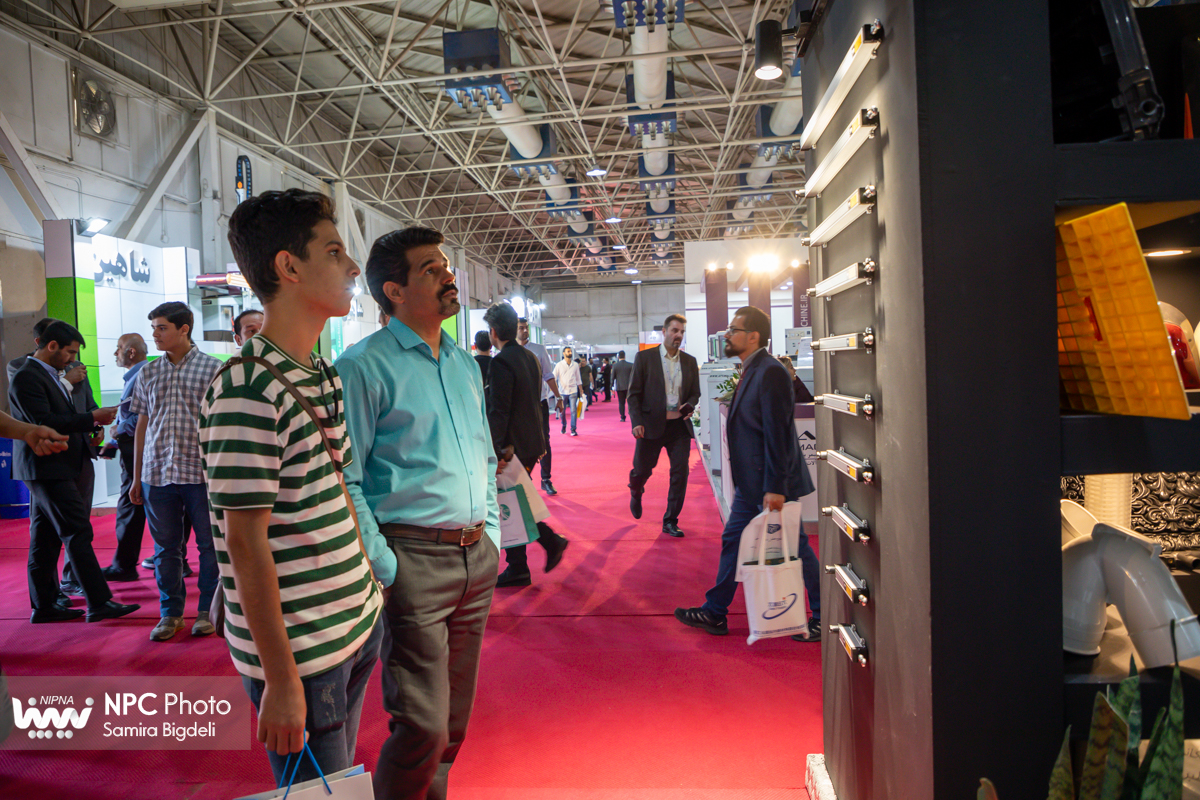 سالن 38 در دومین روز از هفدهمین نمایشگاه بین المللی ایران پلاست 8