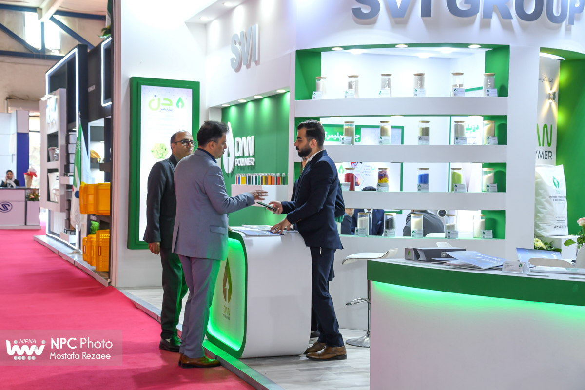 سالن خلیج فارس در دومین روز از هفدهمین نمایشگاه بین المللی ایران پلاست 11