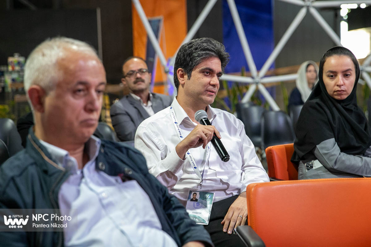 نشست تخصصی «اعتبارات مالیاتی به شرکت‌های تولید بار اول» در سومین روز از هفدهمین نمایشگاه ایران پلاست 7