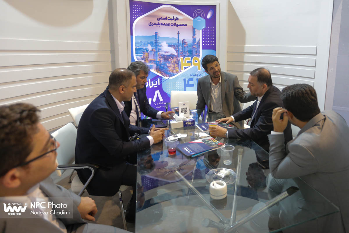 غرفه شرکت ملی صنایع پتروشیمی در سومین روز از هفدهمین نمایشگاه بین‌المللی ایران‌پلاست 39