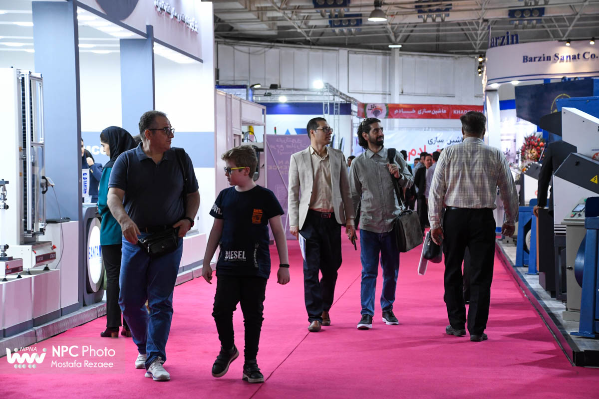 سالن 38 در سومین روز از هفدهمین نمایشگاه بین المللی ایران پلاست 9