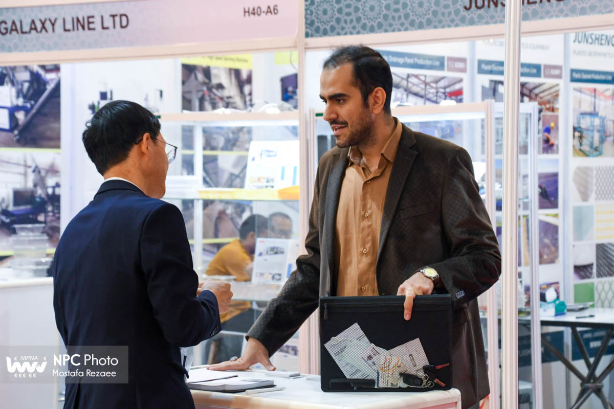 سالن 40 در سومین روز از هفدهمین نمایشگاه بین المللی ایران پلاست 13