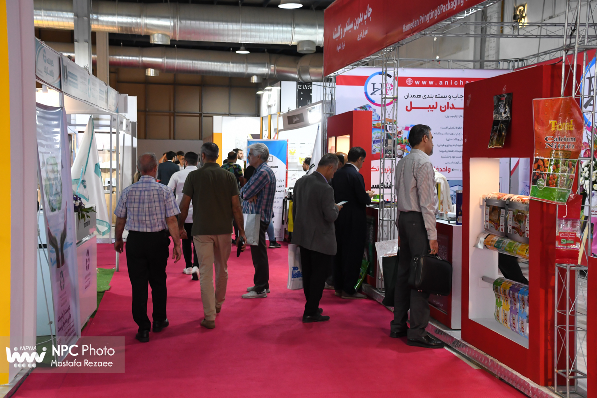 سالن 10 و 11 در روز پایانی هفدهمین نمایشگاه بین المللی ایران پلاست 5