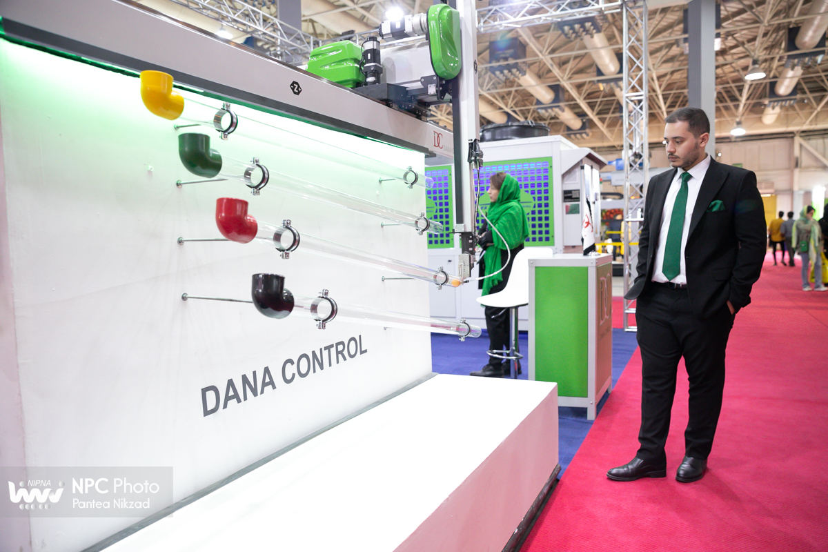 سالن 38 در چهارمین روز از هفدهمین نمایشگاه بین المللی ایران پلاست 15