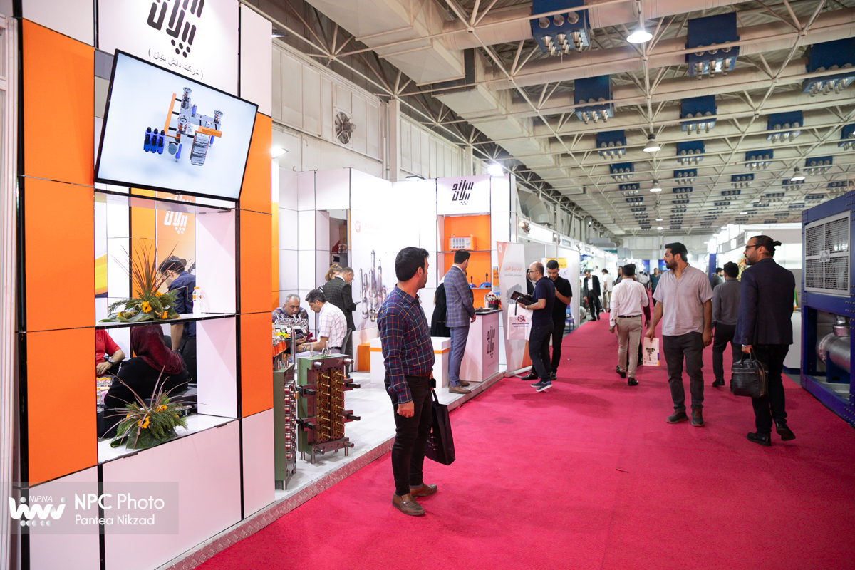 سالن 38 در چهارمین روز از هفدهمین نمایشگاه بین المللی ایران پلاست 22