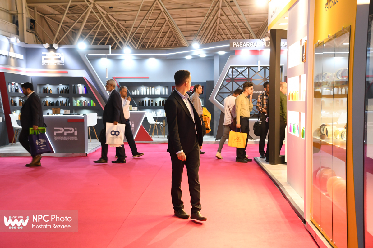 سالن 40 در چهارمین روز از هفدهمین نمایشگاه بین المللی ایران پلاست 3