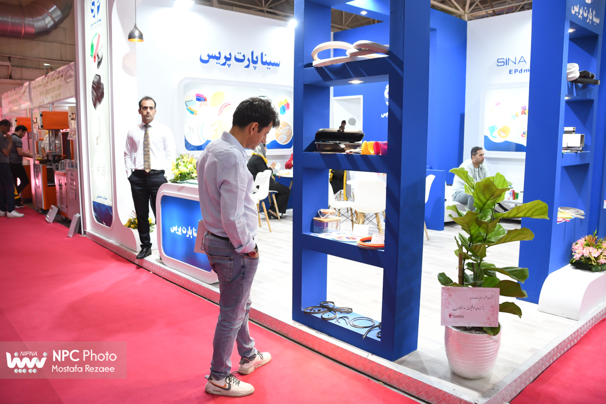 سالن 40 در چهارمین روز از هفدهمین نمایشگاه بین المللی ایران پلاست 4
