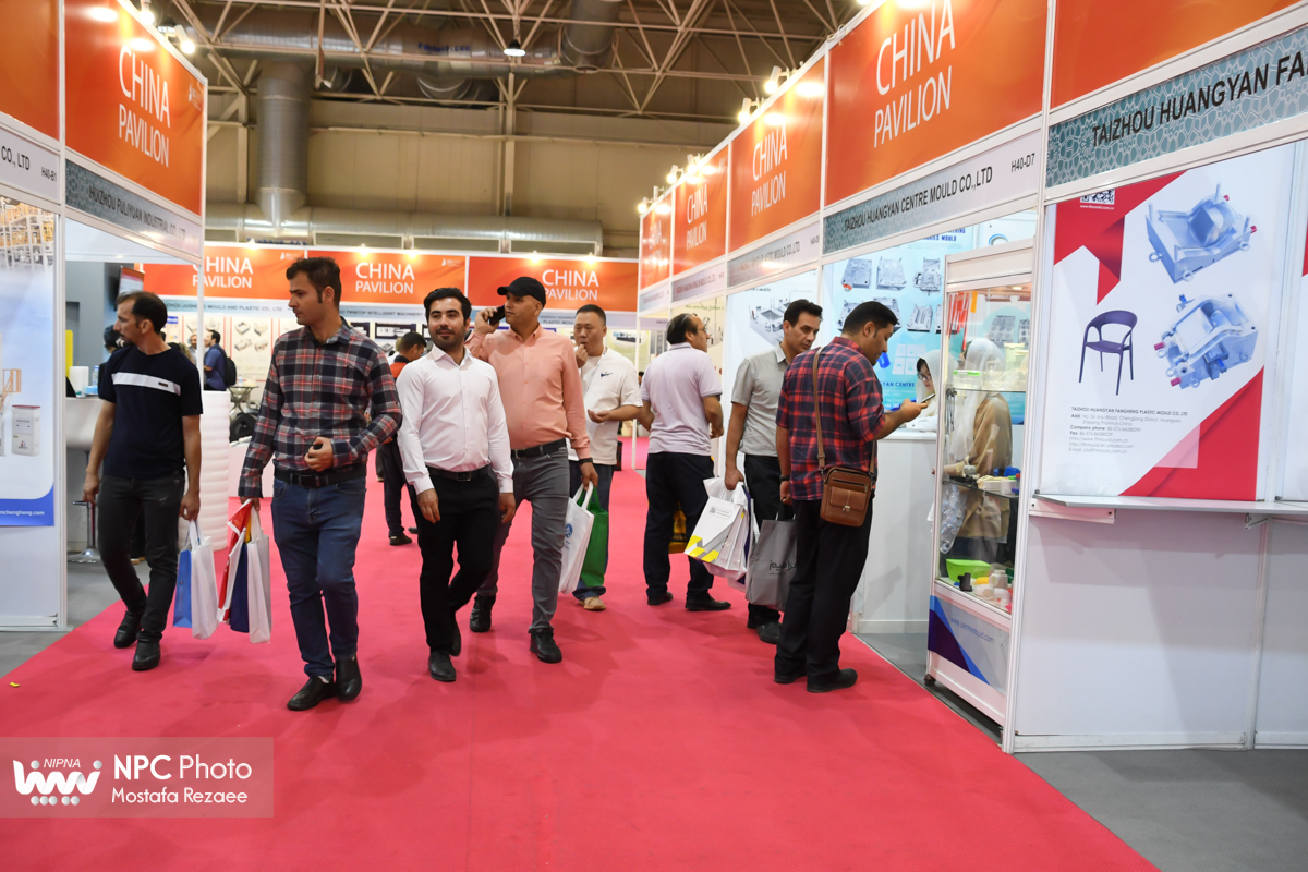 سالن 40 در چهارمین روز از هفدهمین نمایشگاه بین المللی ایران پلاست 9