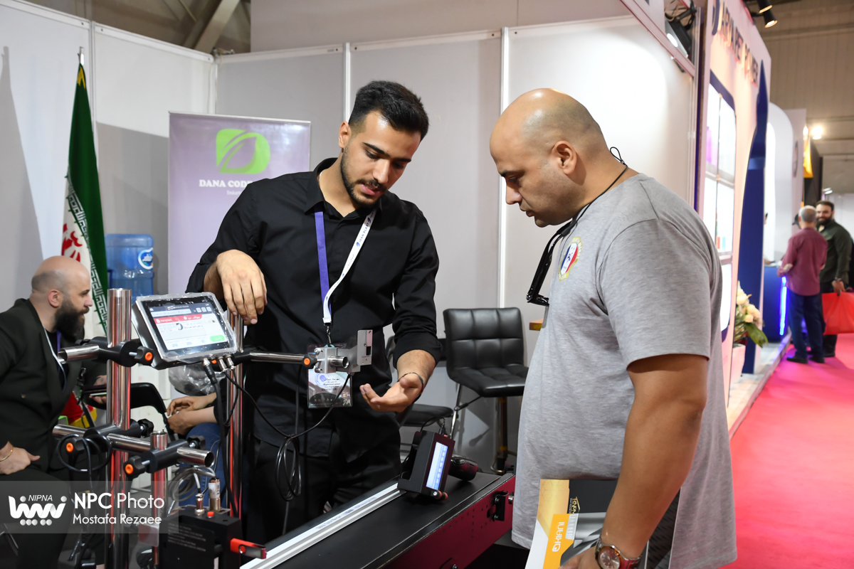 سالن 41 در چهارمین روز از هفدهمین نمایشگاه بین المللی ایران پلاست 1