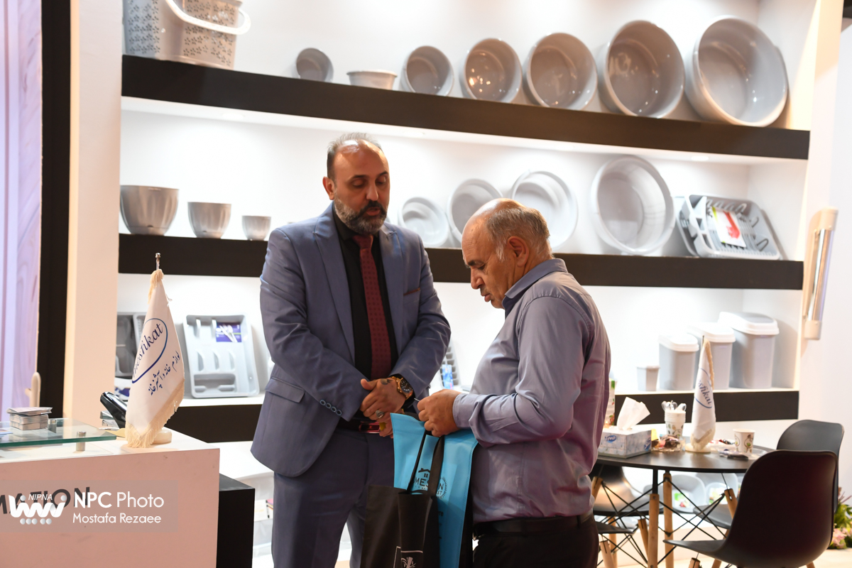 سالن 41 در چهارمین روز از هفدهمین نمایشگاه بین المللی ایران پلاست 10