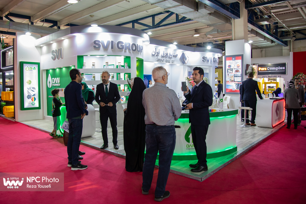 سالن 44 در چهارمین روز از هفدهمین نمایشگاه بین المللی ایران پلاست 5