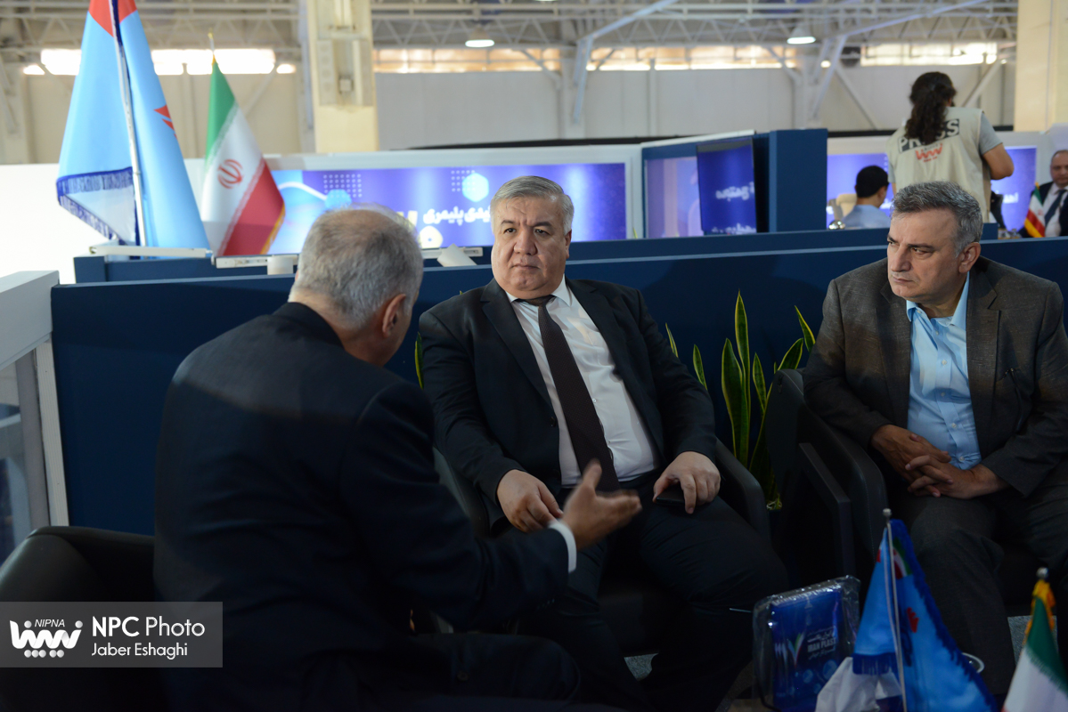 غرفه شرکت ملی صنایع پتروشیمی در آخرین روز از هفدهمین نمایشگاه بین‌المللی ایران‌پلاست 10