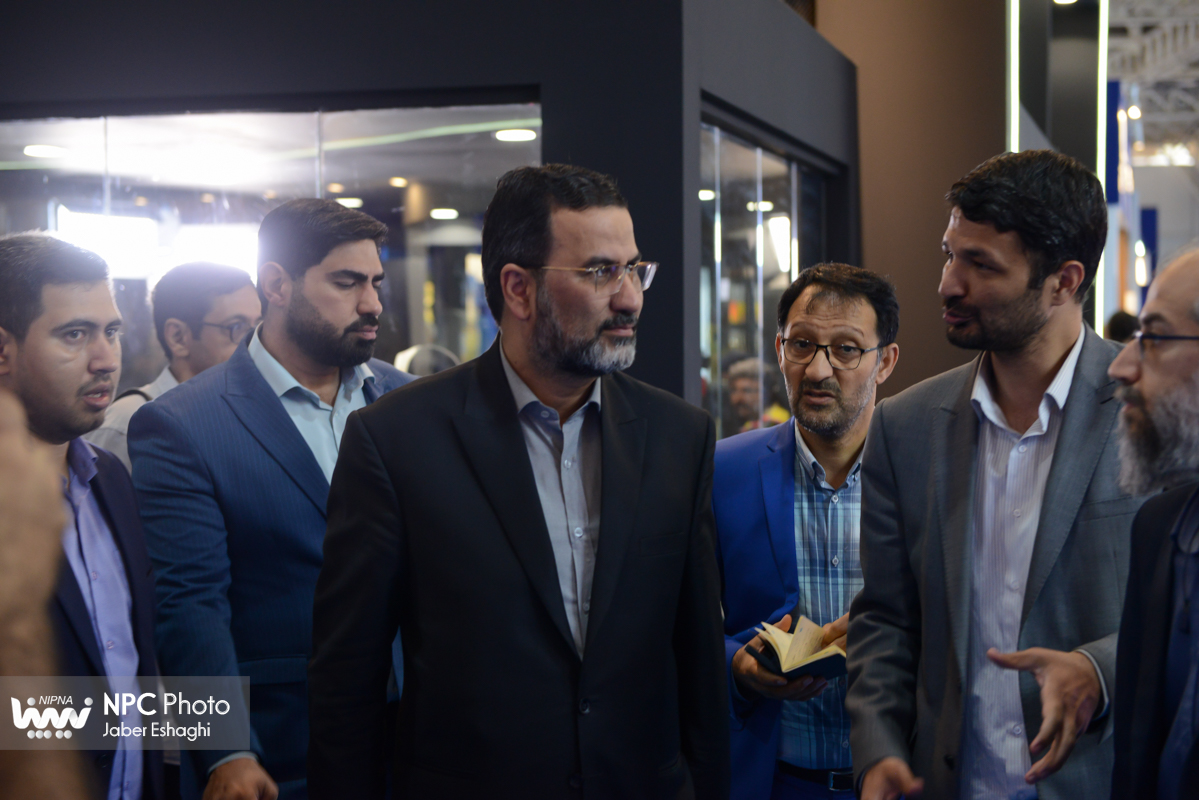 بازدید معاون صنایع عمومی وزارت صنعت، معدن و تجارت در چهارمین روز از هفدهمین نمایشگاه بین‌المللی ایران‌پلاست 2