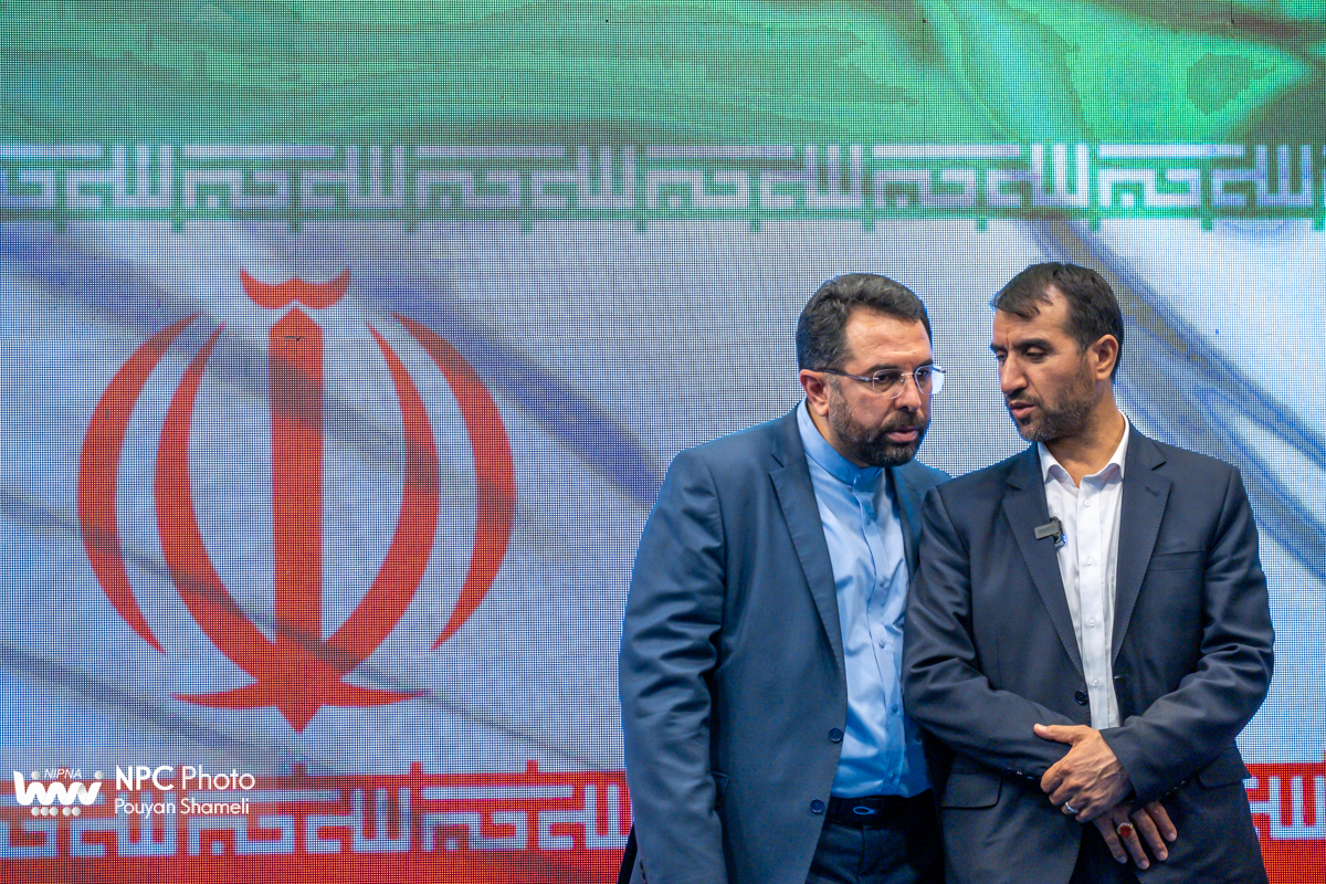 امضا تفاهم‌نامه سه‌جانبه همکاری ایجاد نخستین پارک شیمیایی کشور در حاشیه آخرین روز نمایشگاه بین‌المللی ایران‌پلاست امضا شد. 3