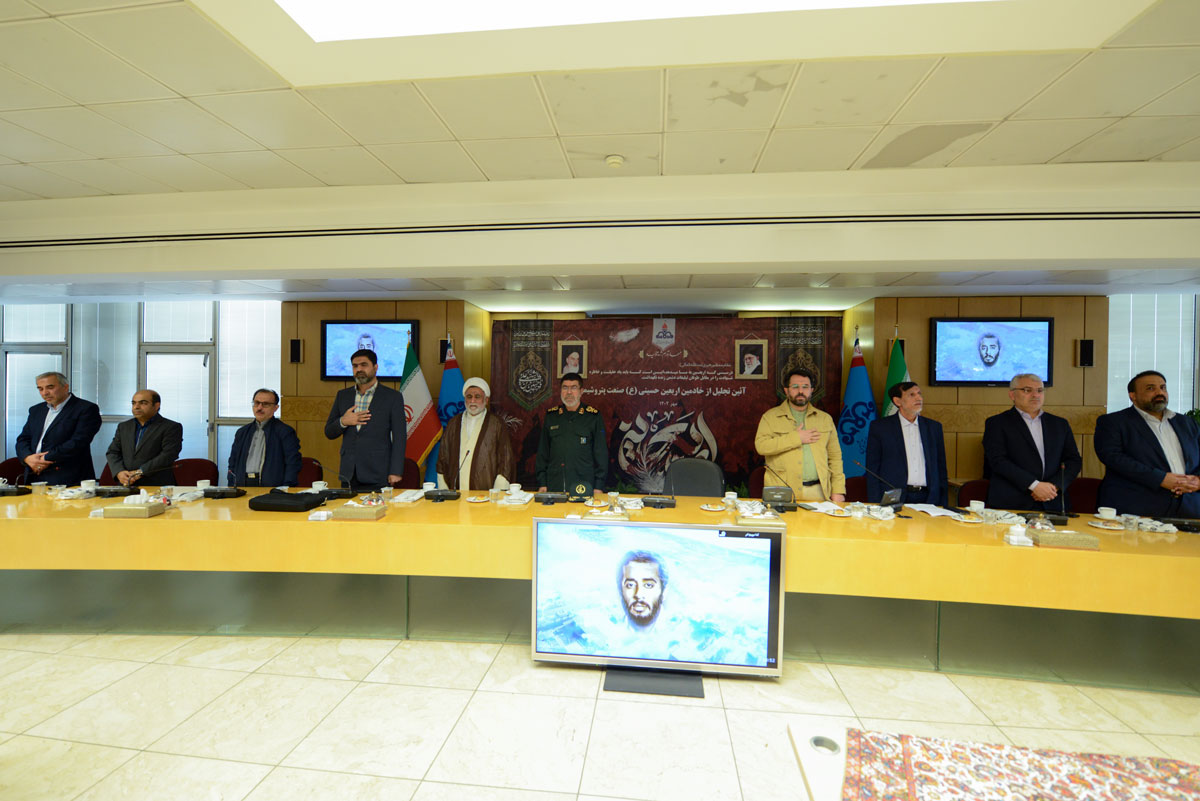 آئین تجلیل از خادمین اربعین حسینی (ع) صنعت پتروشیمی  13