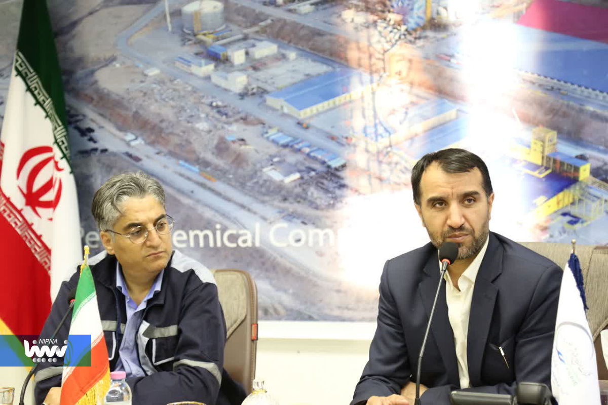 بازدید عملیاتی مهندس شاهمیرزایی معاون وزیر نفت و مدیرعامل شرکت ملی صنایع پتروشیمی از شرکت پتروشیمی لردگان 7