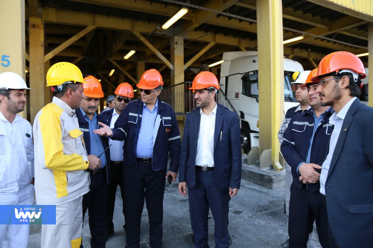 بازدید عملیاتی مهندس شاهمیرزایی معاون وزیر نفت و مدیرعامل شرکت ملی صنایع پتروشیمی از شرکت پتروشیمی لردگان 9