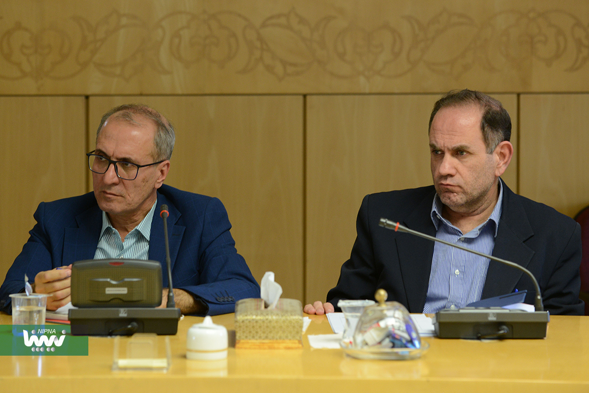 سومین نشست هم اندیشی تدوین چشم انداز راهبردهای نوین صنعت پتروشیمی 13