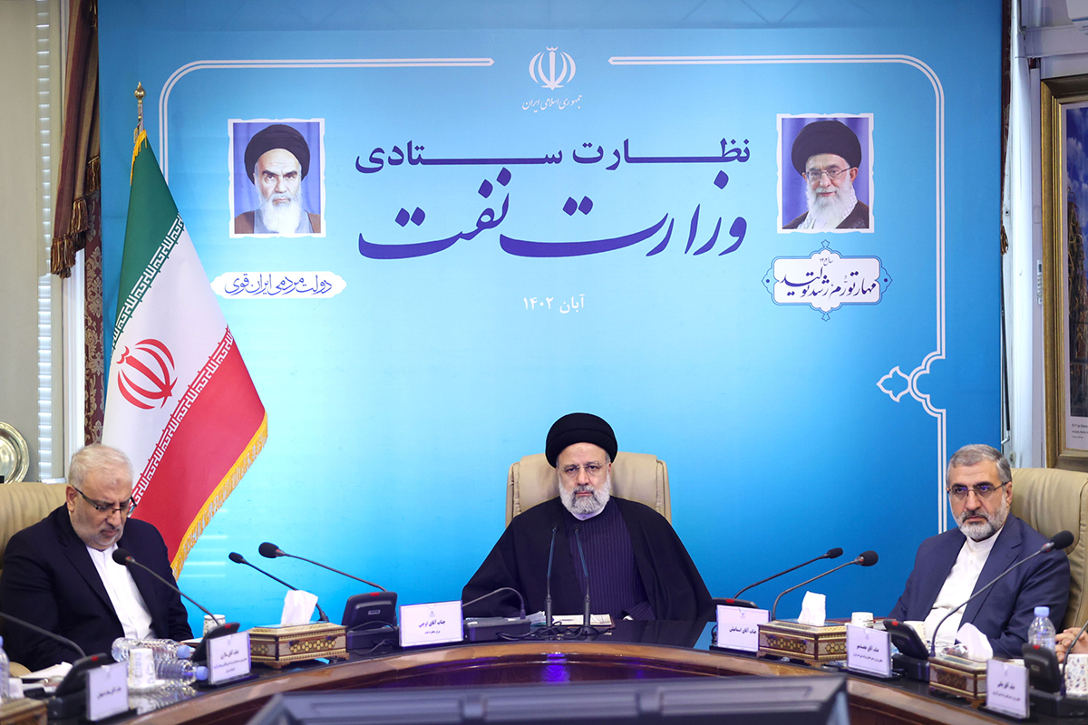 نظارت ستادی وزارت نفت با حضور رئیس جمهوری 7