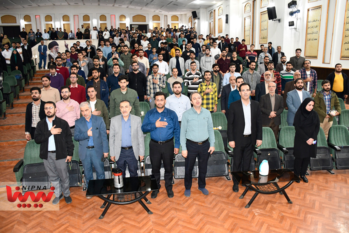 مرتضی شاه میرزایی معاون وزیر نفت و مدیرعامل شرکت ملی صنایع پتروشیمی در جمع دانشجویان دانشگاه صنعت نفت اهواز 6