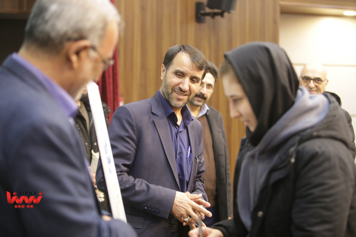 مهندس شاه میرزایی معاون وزیر نفت و مدیرعامل شرکت ملی صنایع پتروشیمی در جمع دانشجویان و نخبگان دانشگاه علم و صنعت تهران 16