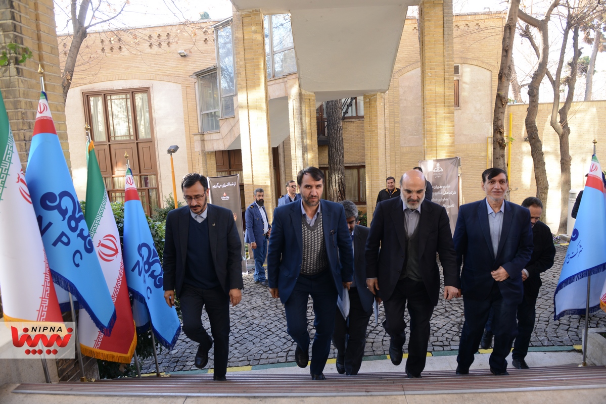 گزارش تصویری نخستین همایش سرمایه گذاری و تأمین مالی صنعت پتروشیمی 32