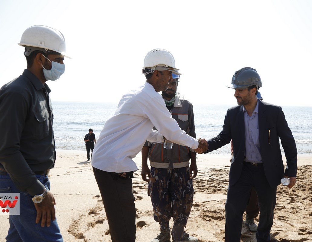 بازدید مهندس شاه میرزایی معاون وزیر نفت و مدیرعامل شرکت ملی صنایع پتروشیمی از شهرک پتروشیمی مکران 32