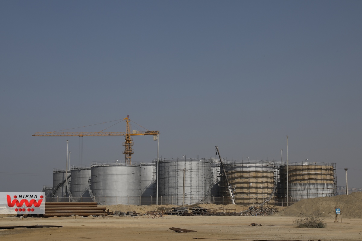 بازدید مهندس شاه میرزایی معاون وزیر نفت و مدیرعامل شرکت ملی صنایع پتروشیمی از شهرک پتروشیمی مکران 36