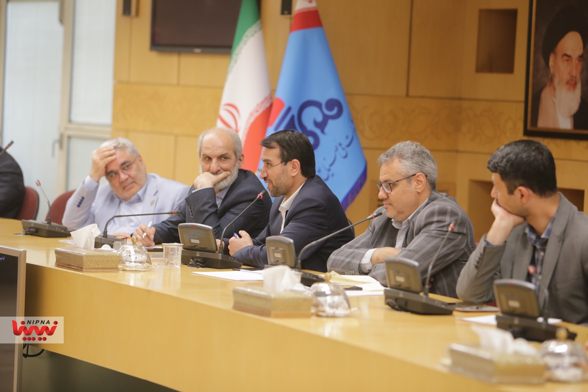 نخستین نشست کمیته تخصصی سوخت نوین و تجدید پذیر صنعت پتروشیمی 3