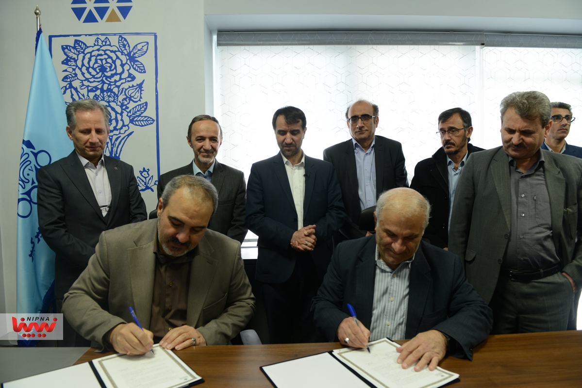 افتتاح نخستین مرکز نوآوری و فناوری در صنعت کاتالیست کشور 4